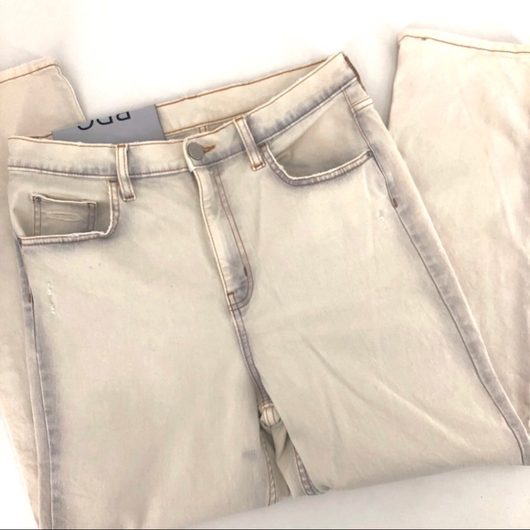 Urban Outfitters Denim - BDG URBAN OUTFITTERS High Waisted Girlfriend Jeans